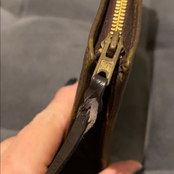 Toiletry 22 (rare size) - Picture 3 of 9